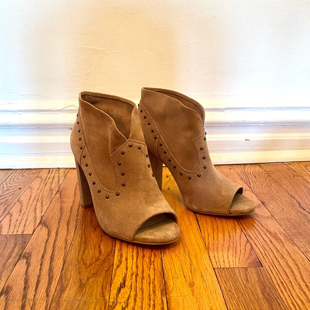 Vince Camuto suede high heel shoeties